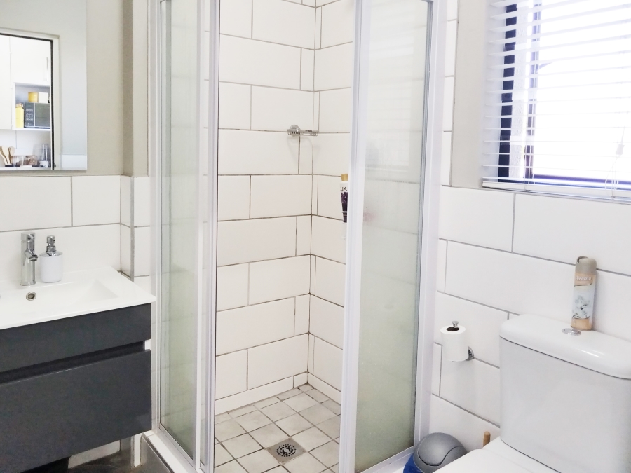 1 Bedroom Property for Sale in Haasendal Western Cape
